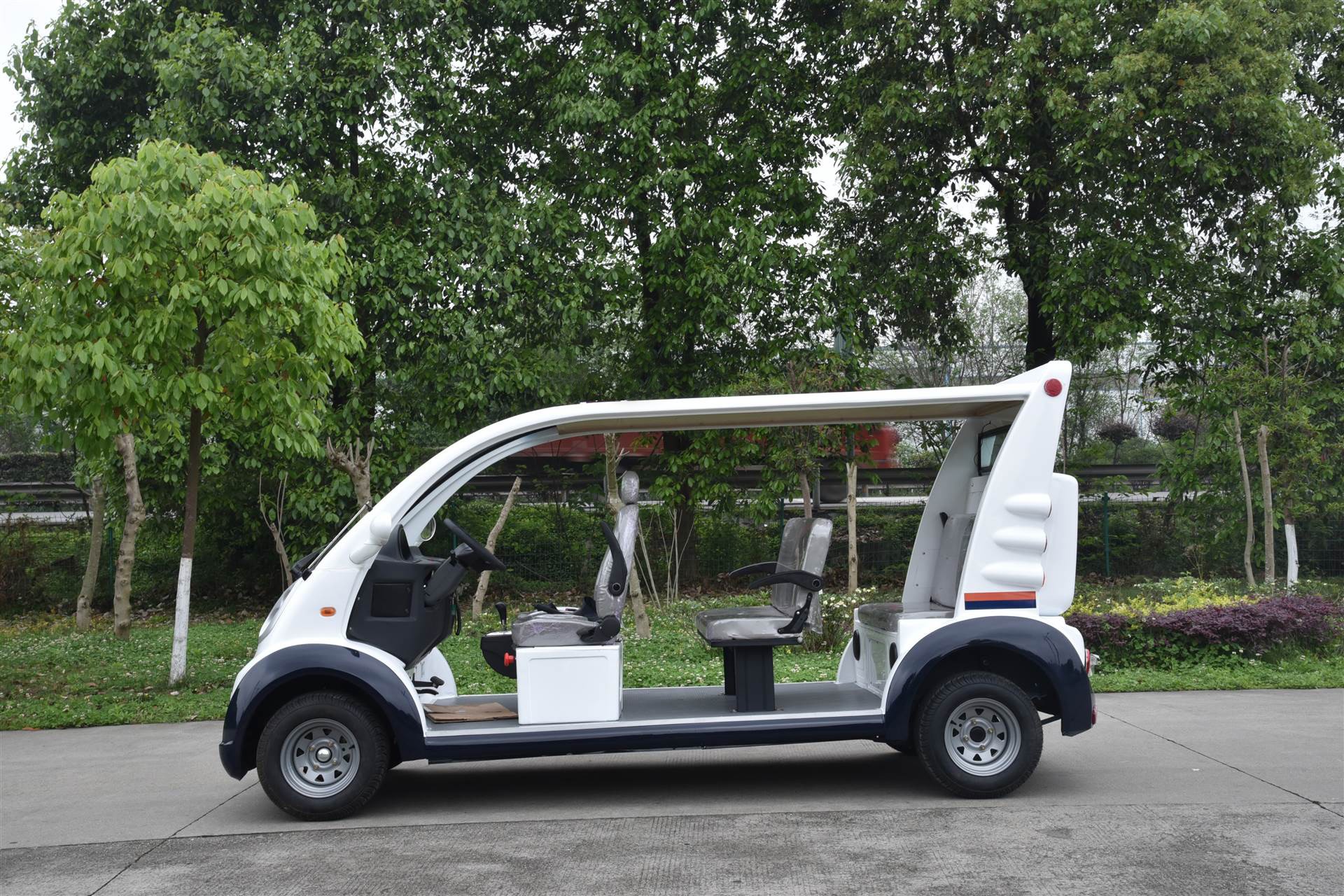 專業(yè)電動巡邏車、電動觀光車制造商