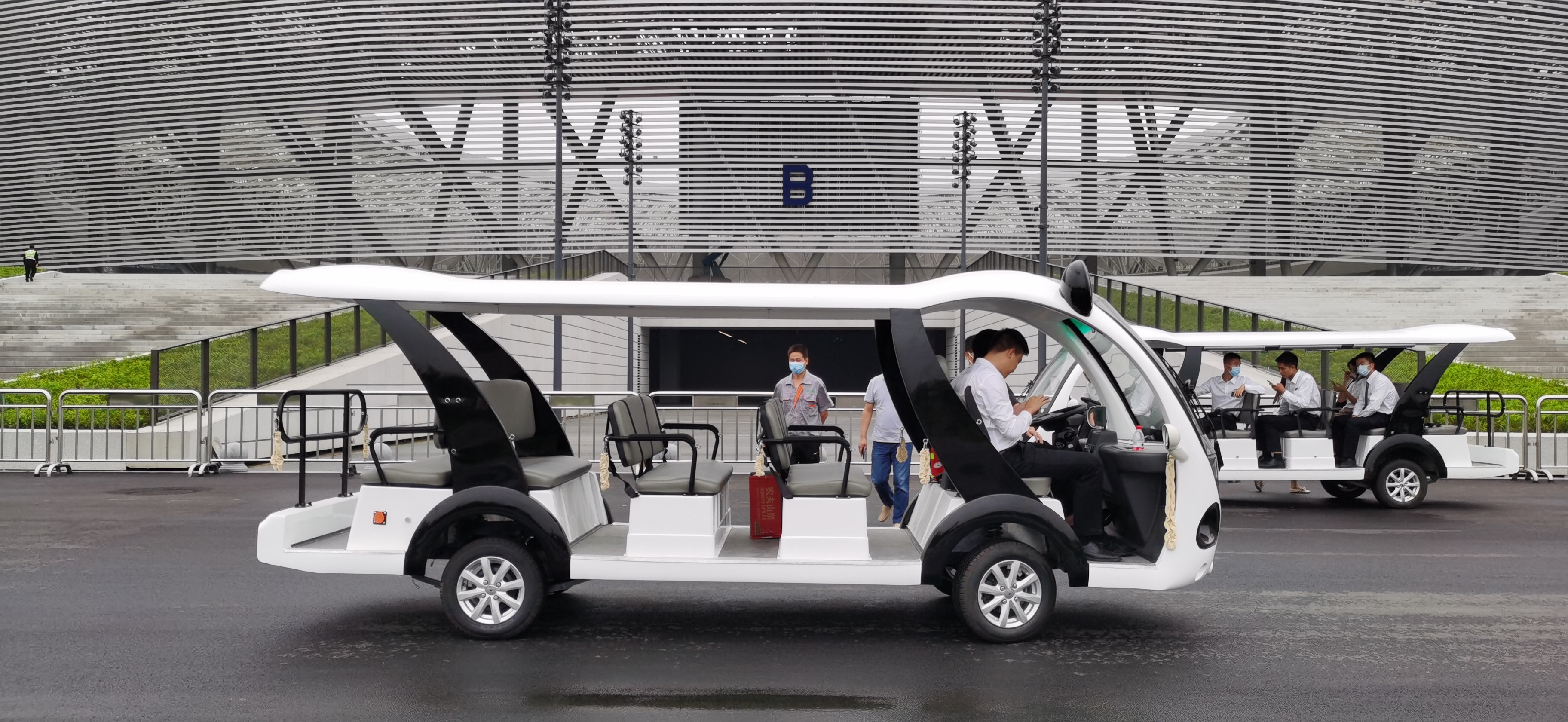 專(zhuān)業(yè)電動(dòng)巡邏車(chē)、電動(dòng)觀光車(chē)制造商