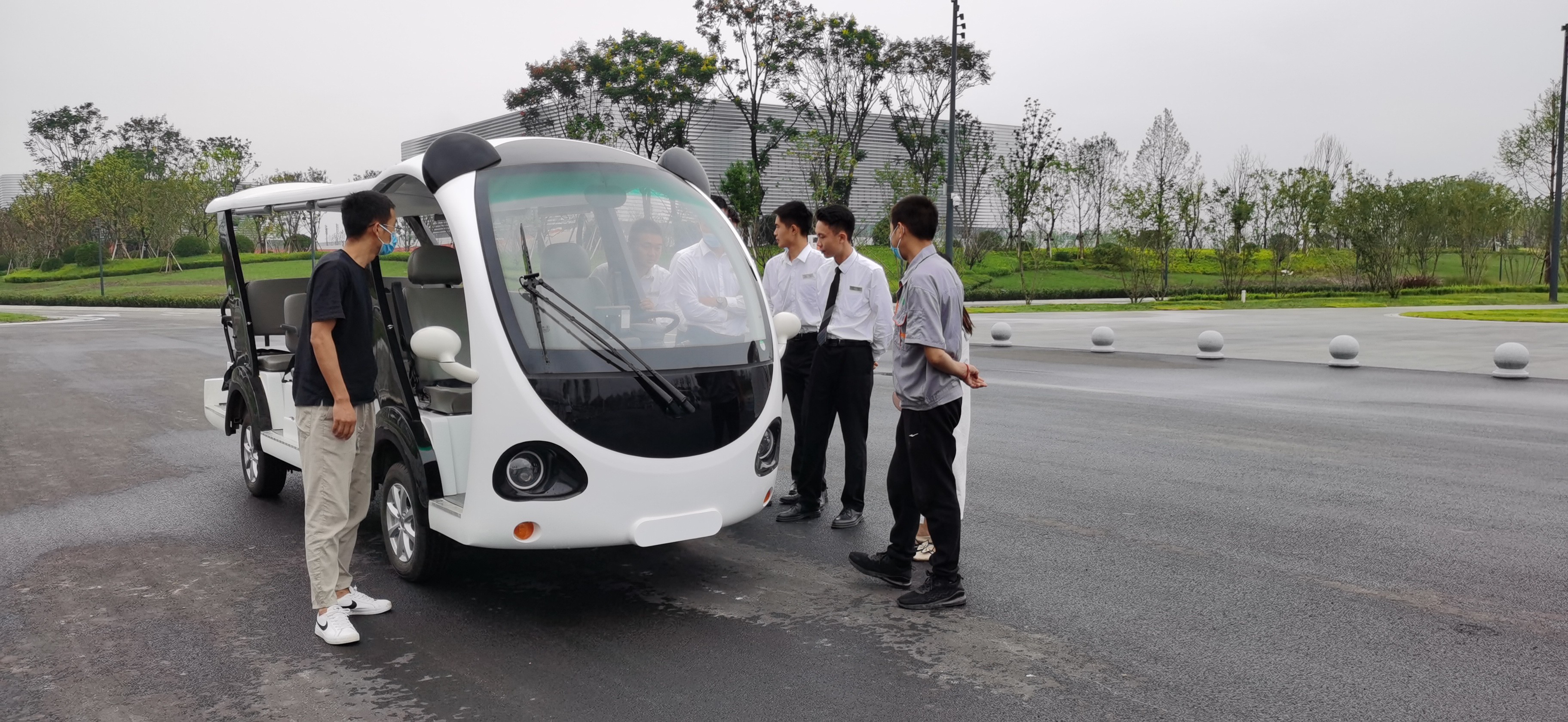 專(zhuān)業(yè)電動(dòng)巡邏車(chē)、電動(dòng)觀光車(chē)制造商