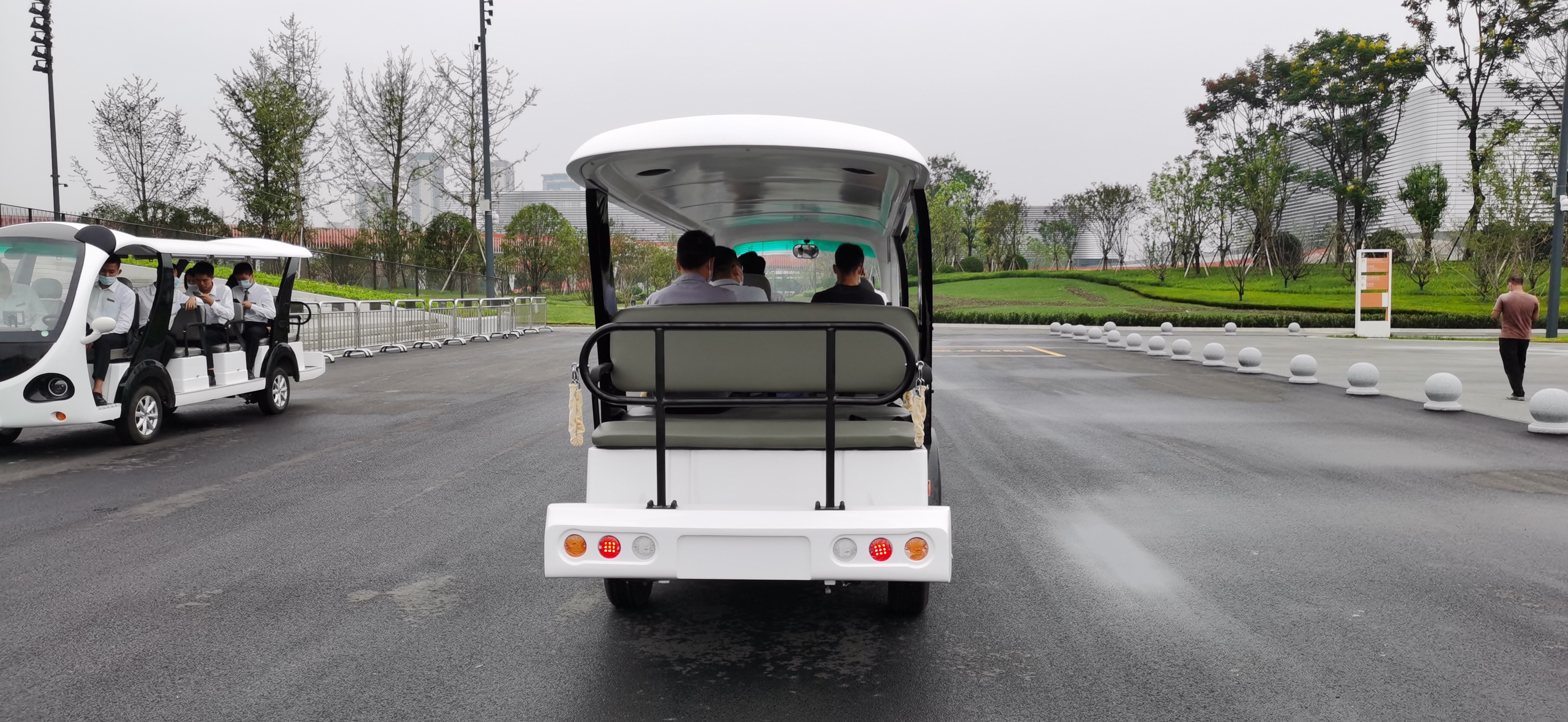 專(zhuān)業(yè)電動(dòng)巡邏車(chē)、電動(dòng)觀光車(chē)制造商