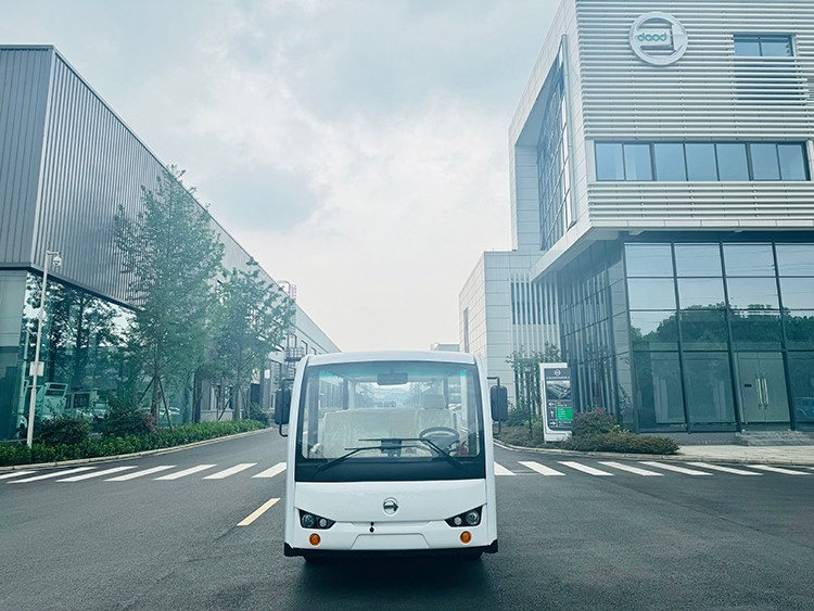 專業(yè)電動(dòng)巡邏車廠家,電動(dòng)觀光車制造商