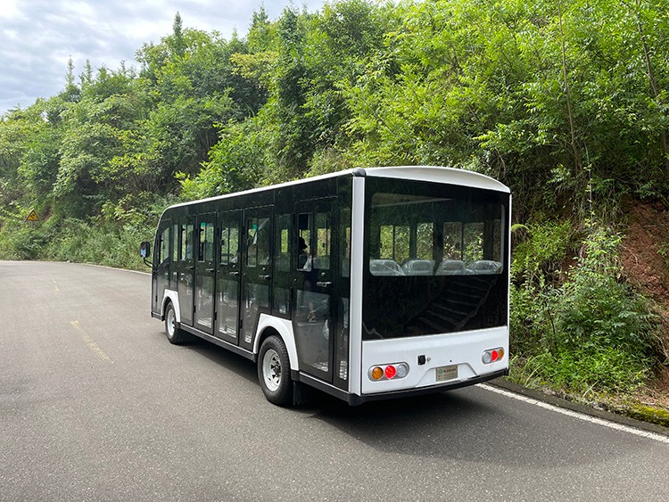 專業(yè)電動(dòng)巡邏車廠家,電動(dòng)觀光車制造商