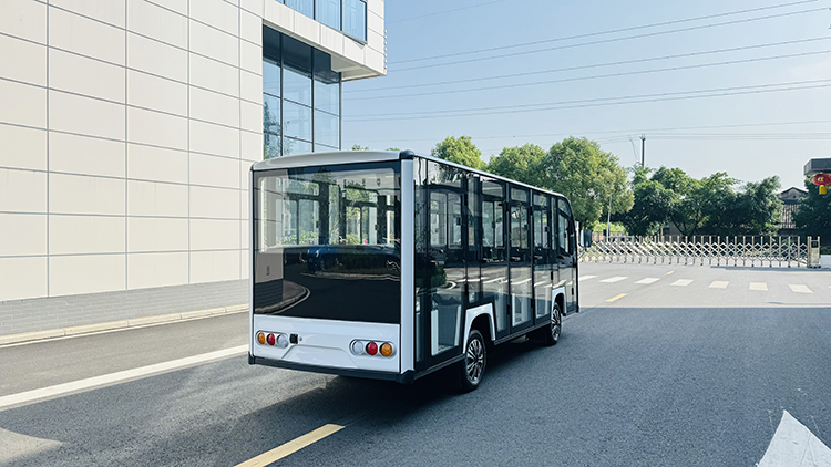 專業(yè)電動(dòng)巡邏車廠家,電動(dòng)觀光車制造商