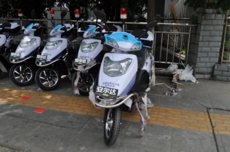 專業(yè)電動巡邏車廠家,電動觀光車制造商